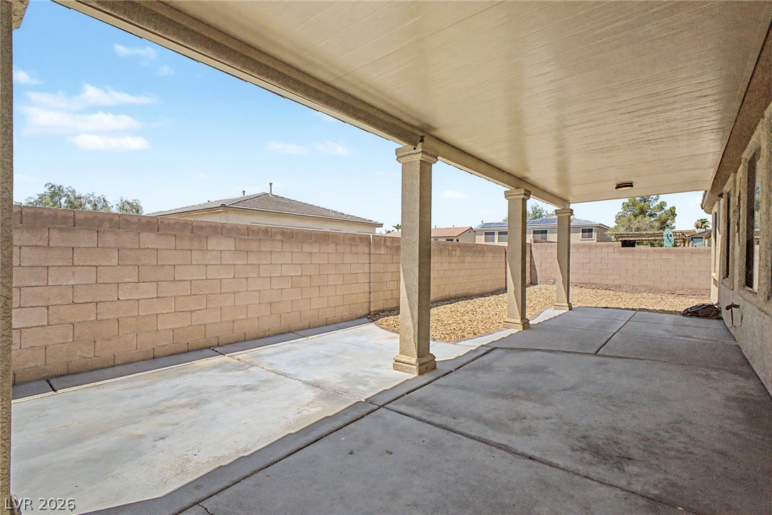 2013 Alamo Heights Avenue North Las Vegas NV 89031