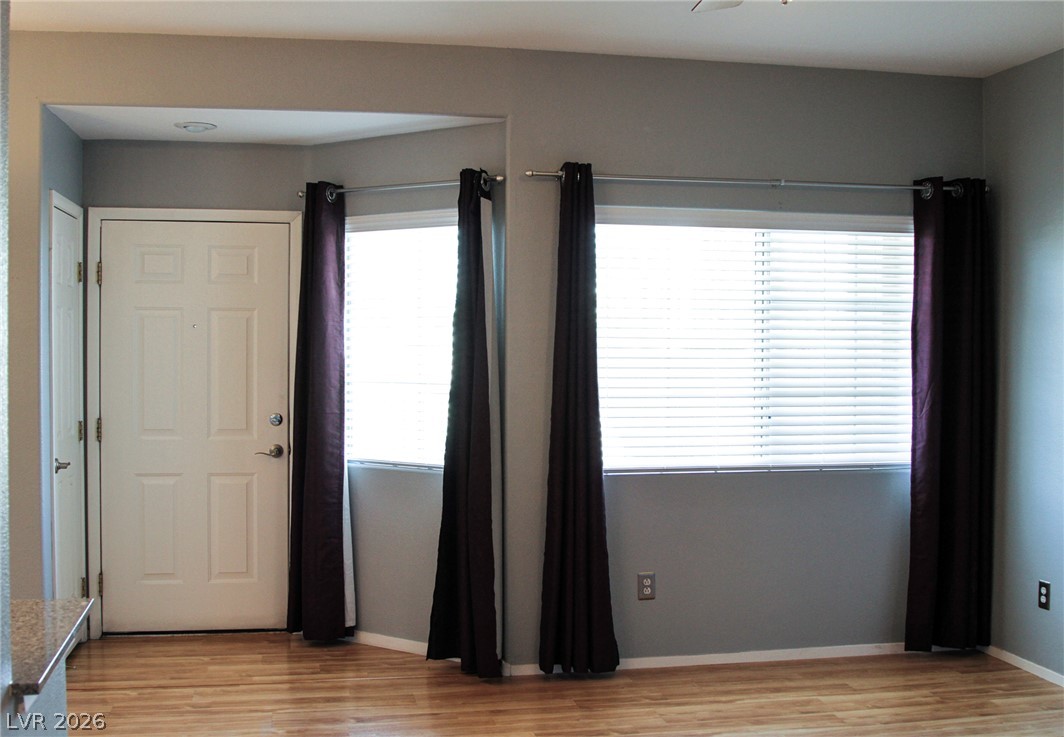 1347 Silver Sierra Street Las Vegas NV 89128