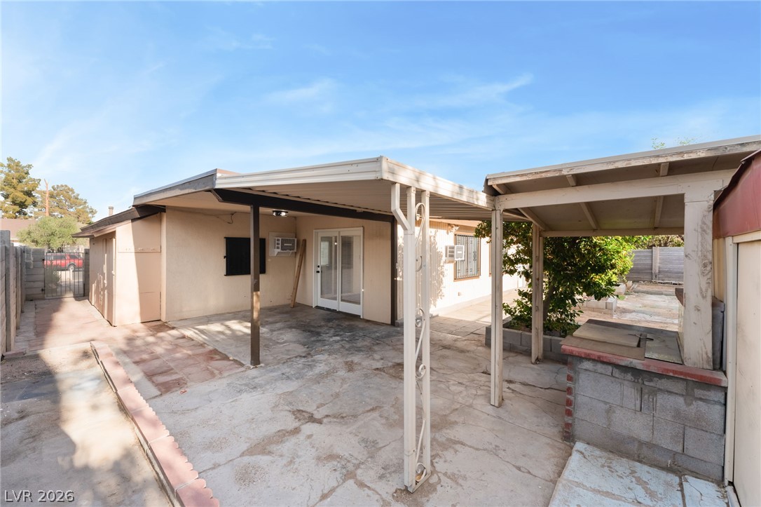 204 Samantha Street Las Vegas NV 89110