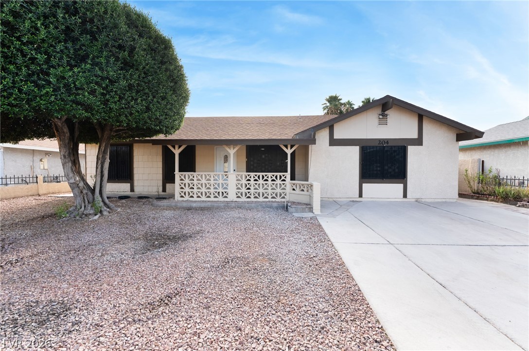 204 Samantha Street Las Vegas NV 89110