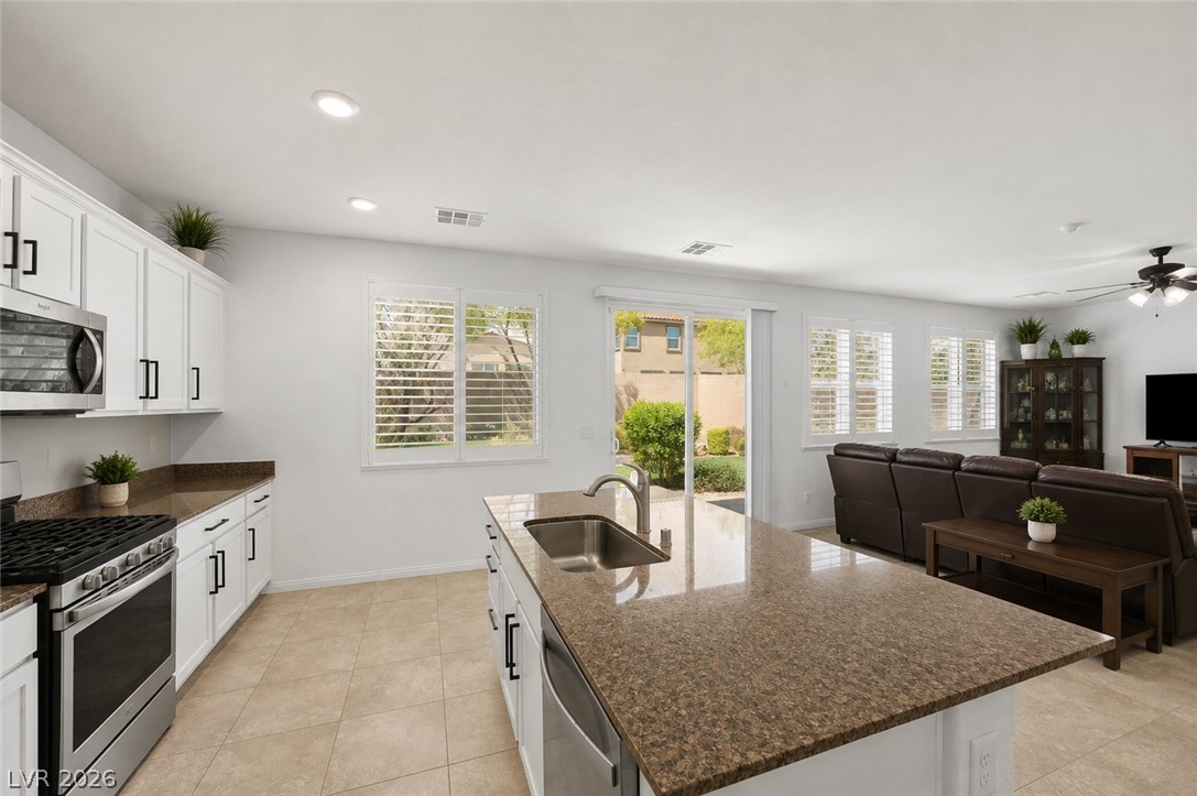 4424 Stardusk Falls Avenue North Las Vegas NV 89084