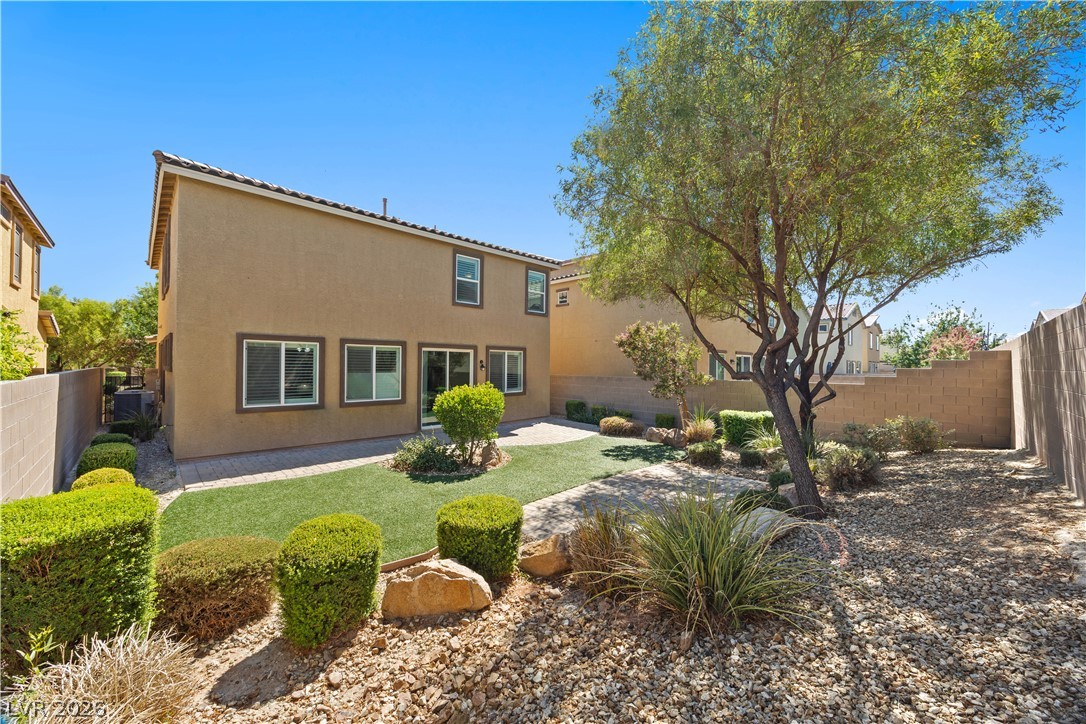 4424 Stardusk Falls Avenue North Las Vegas NV 89084