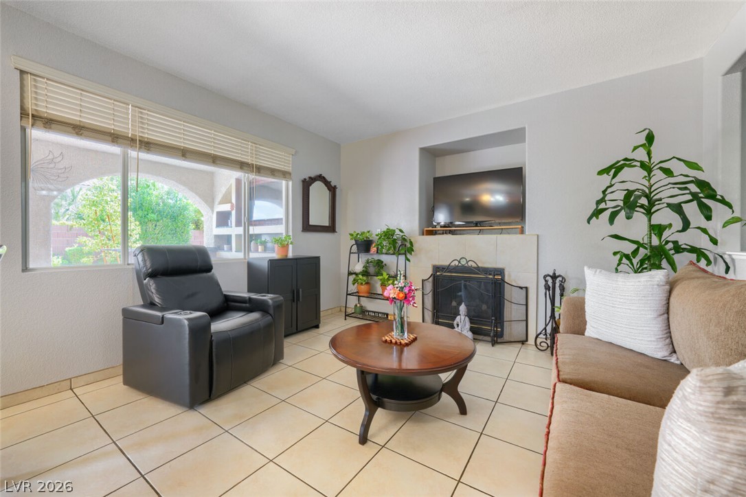 5524 Merriweather Drive Las Vegas NV 89113