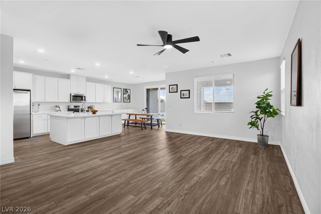 1288 Ventura Cliffs Avenue Henderson NV 89012