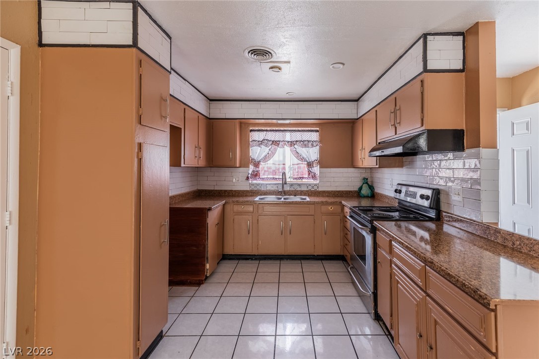 1908 Willoughby Avenue Las Vegas NV 89101