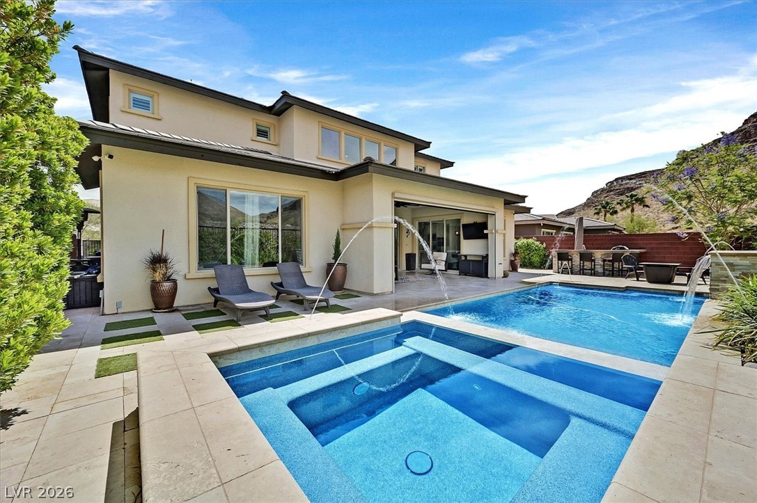 5881 Heaven View Drive Las Vegas NV 89135
