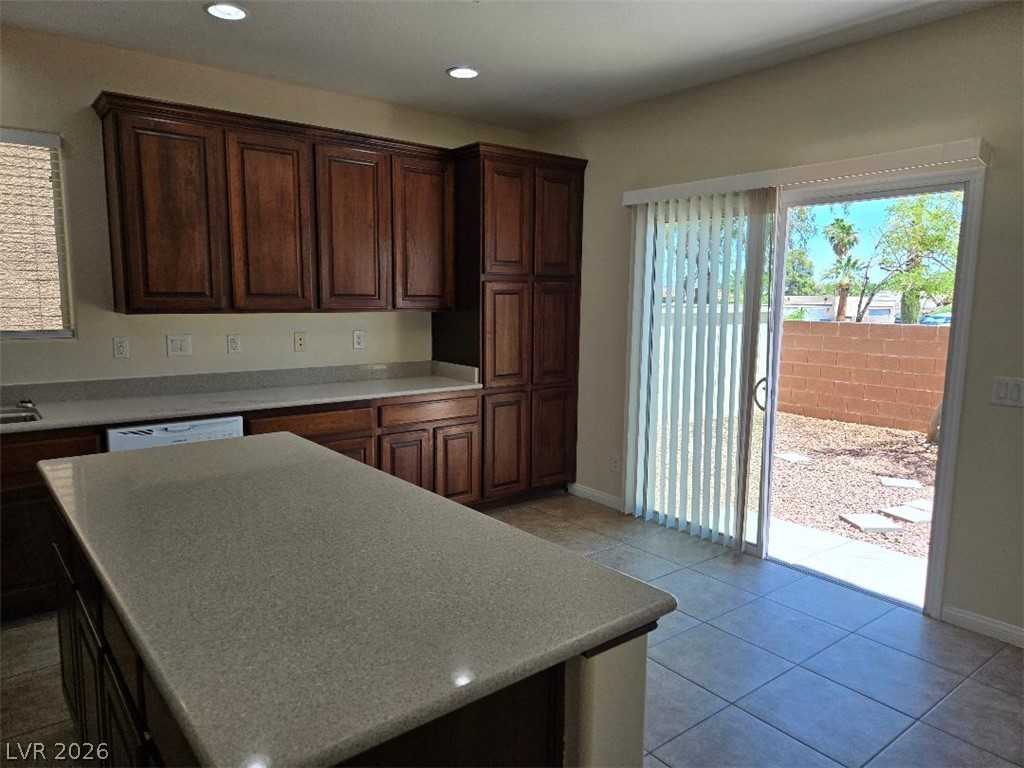 7668 Ambersnail Street Las Vegas NV 89139