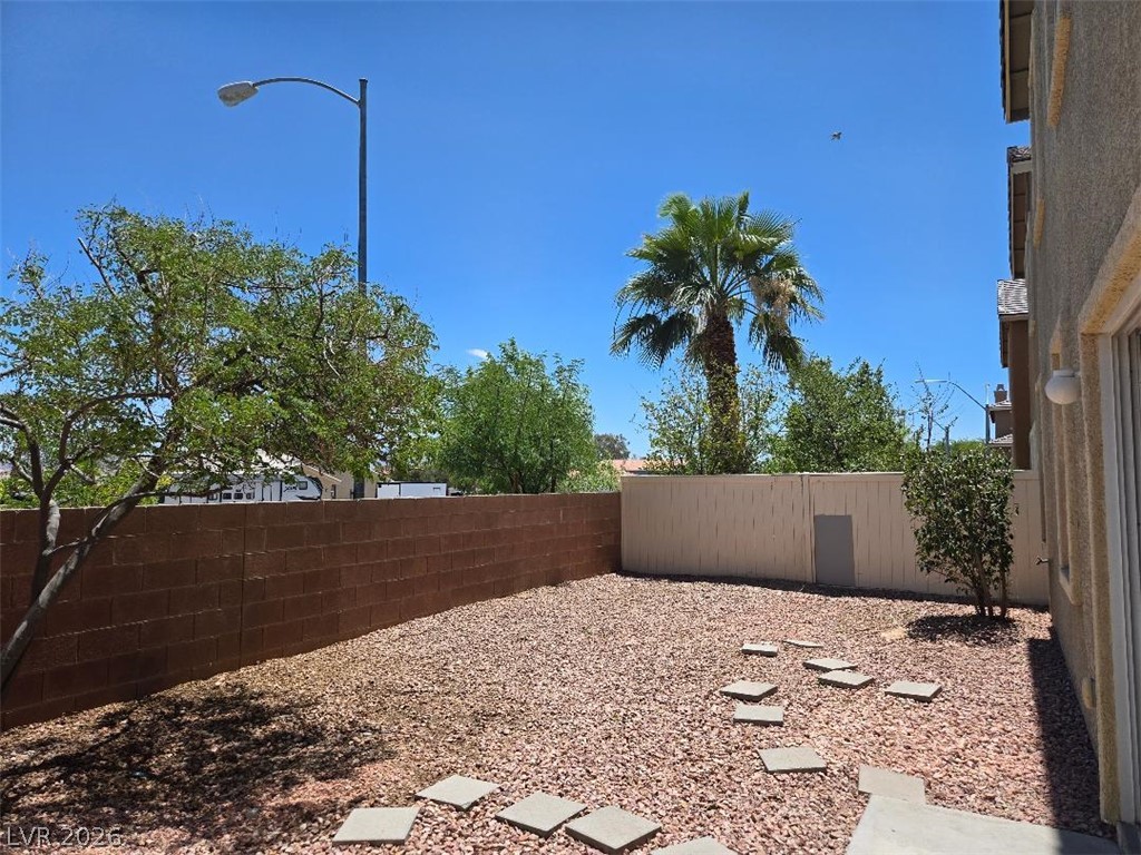7668 Ambersnail Street Las Vegas NV 89139