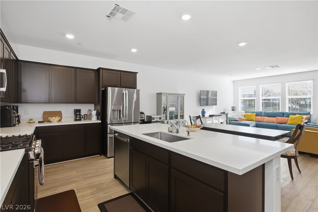 37 Newport Edge Place Henderson NV 89015