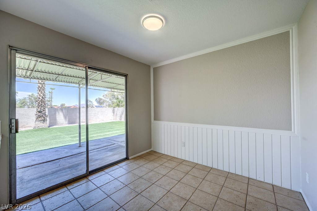 2414 Muirfield Avenue Henderson NV 89074