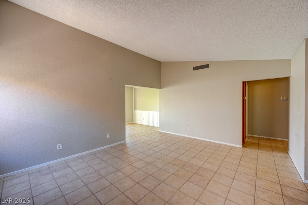2414 Muirfield Avenue Henderson NV 89074