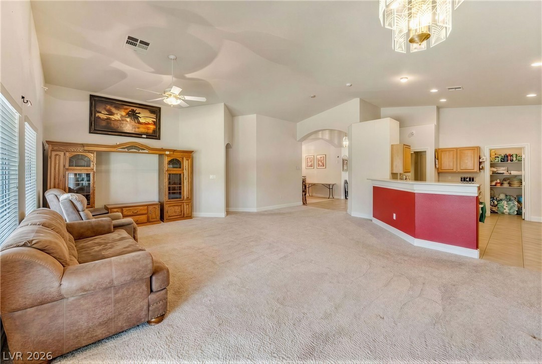 6816 Hazelnut Garden Street Las Vegas NV 89131