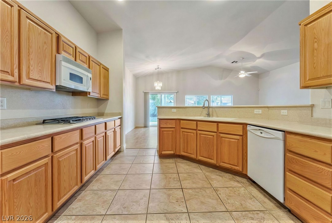 6816 Hazelnut Garden Street Las Vegas NV 89131