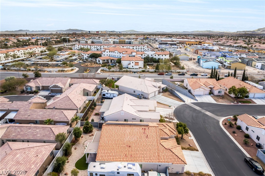 6816 Hazelnut Garden Street Las Vegas NV 89131