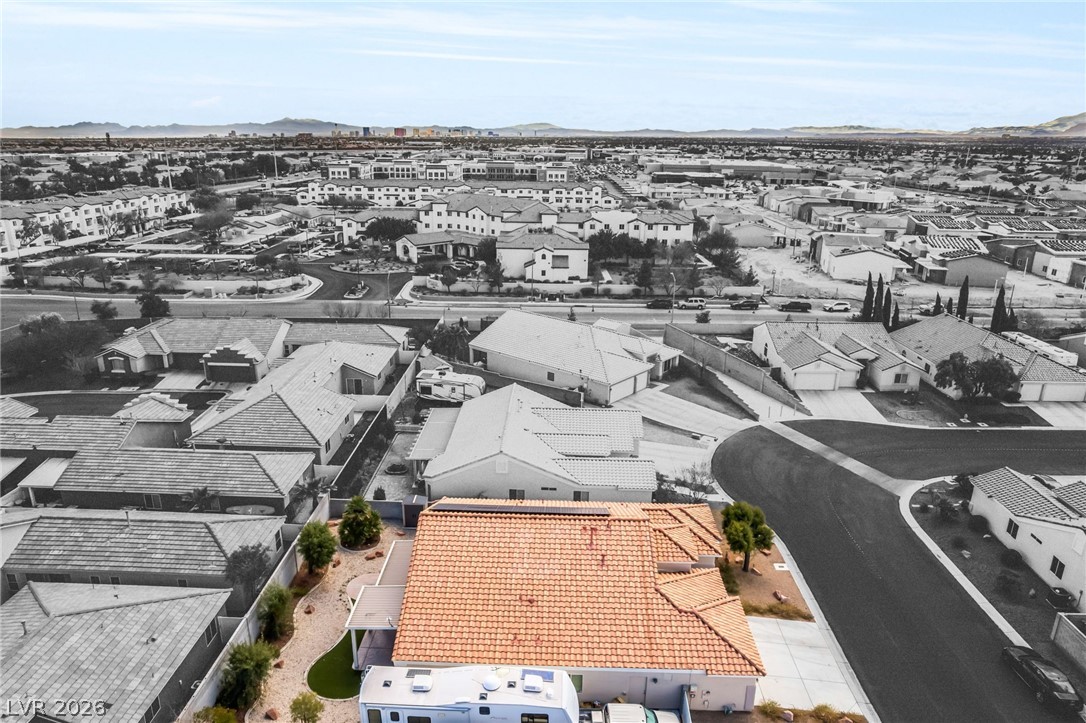 6816 Hazelnut Garden Street Las Vegas NV 89131