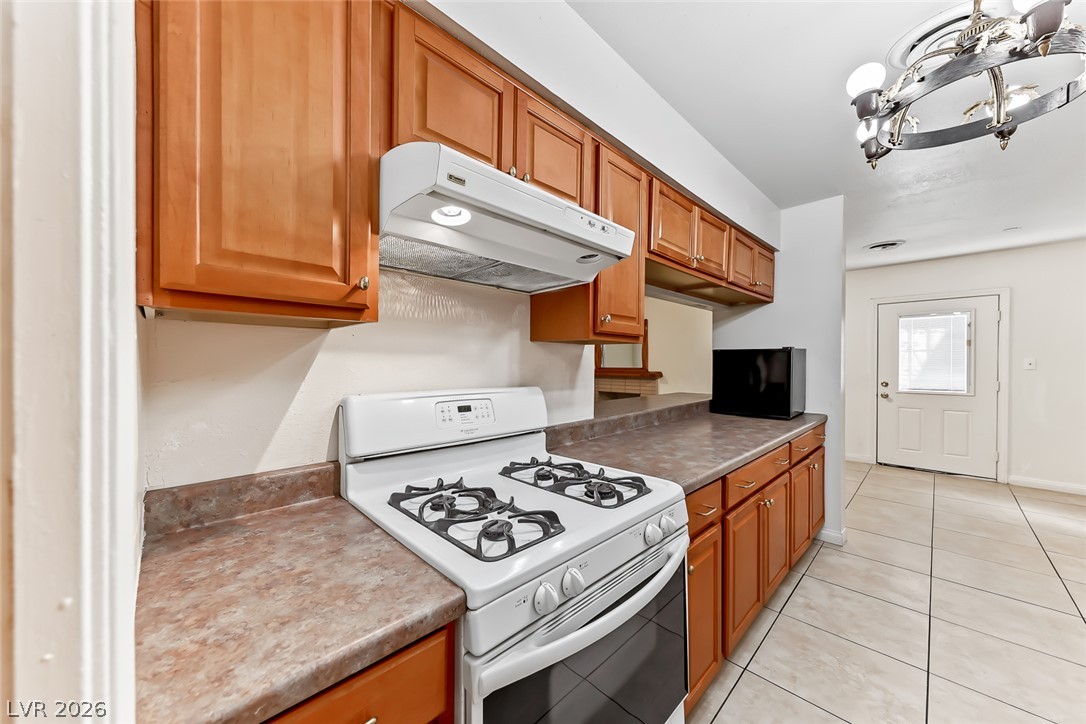229 Shadow Lane Las Vegas NV 89106