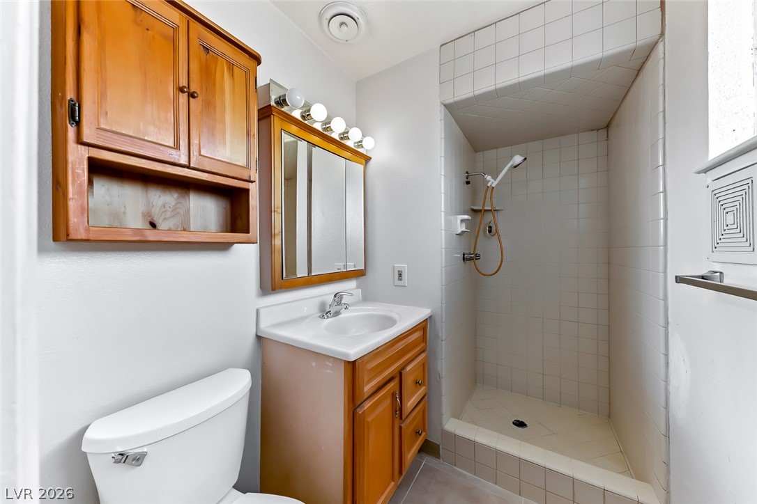 229 Shadow Lane Las Vegas NV 89106