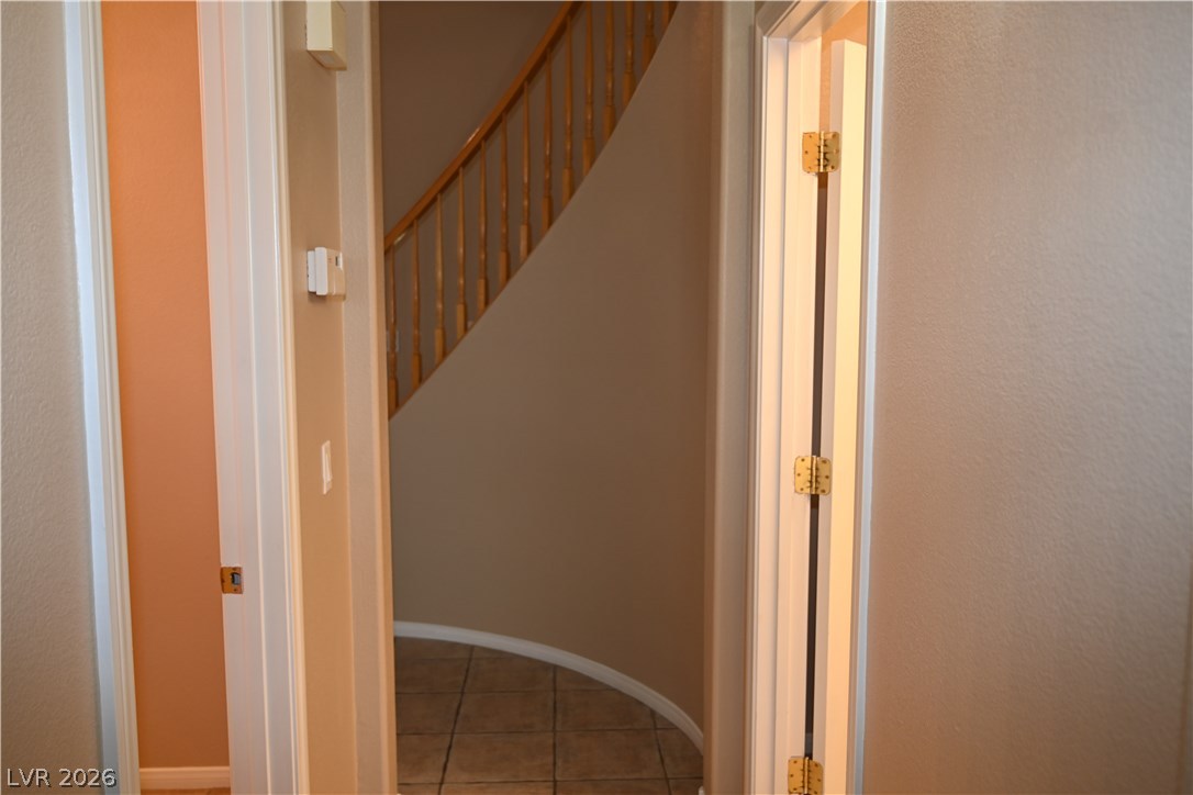 2936 Falling Springs Circle N/a Las Vegas NV 89135
