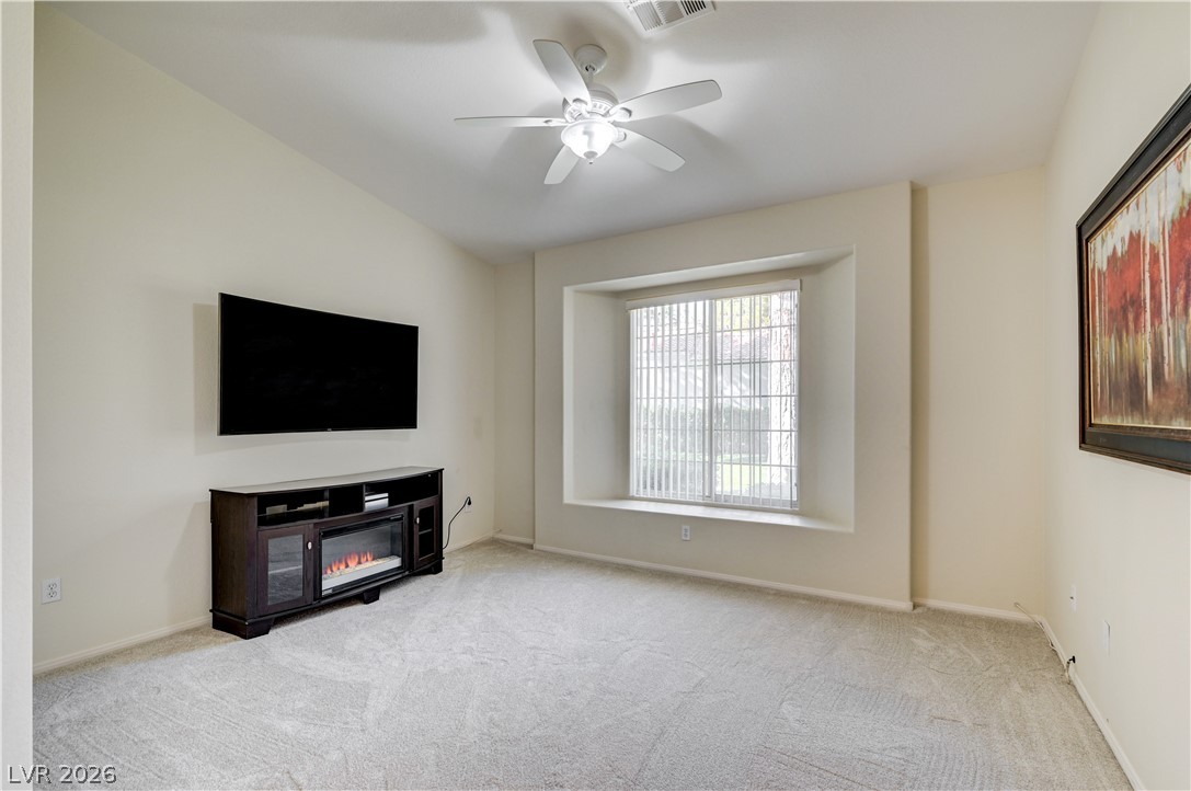 8792 Crystal Port Avenue Las Vegas NV 89147