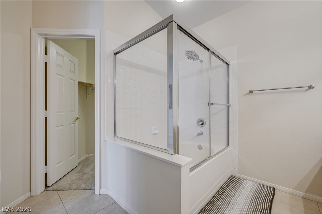 8792 Crystal Port Avenue Las Vegas NV 89147