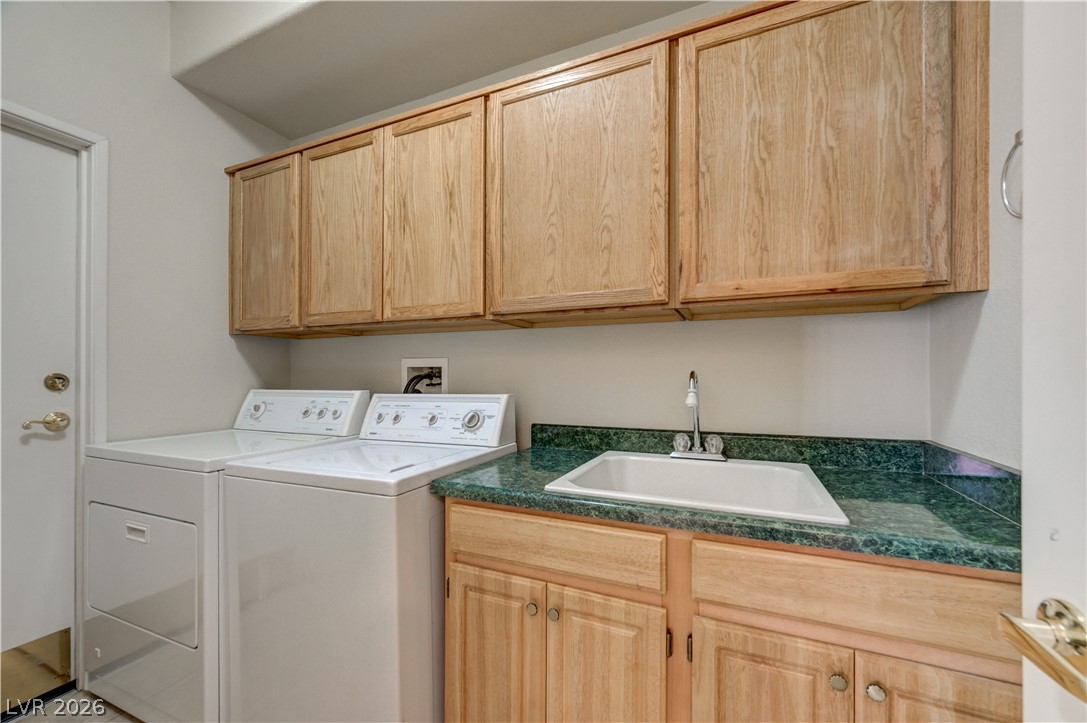8792 Crystal Port Avenue Las Vegas NV 89147