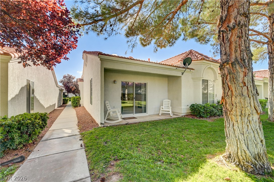 8792 Crystal Port Avenue Las Vegas NV 89147