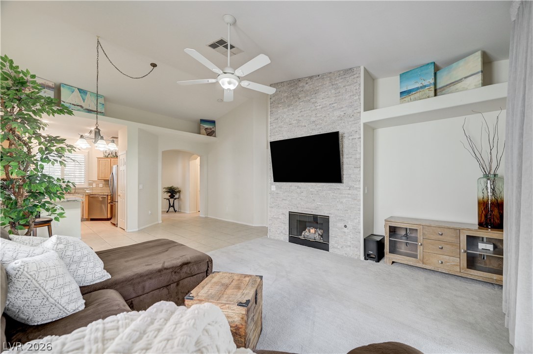 8792 Crystal Port Avenue Las Vegas NV 89147