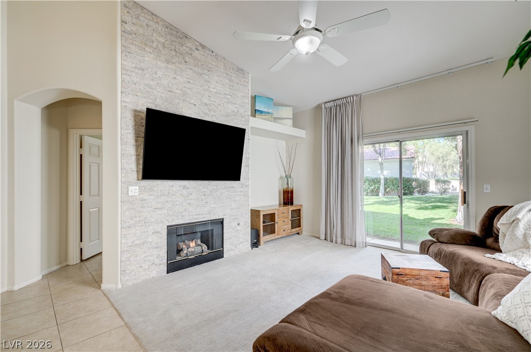 8792 Crystal Port Avenue Las Vegas NV 89147