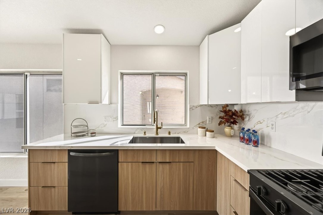 6316 Monarch Creek Street Las Vegas NV 89130