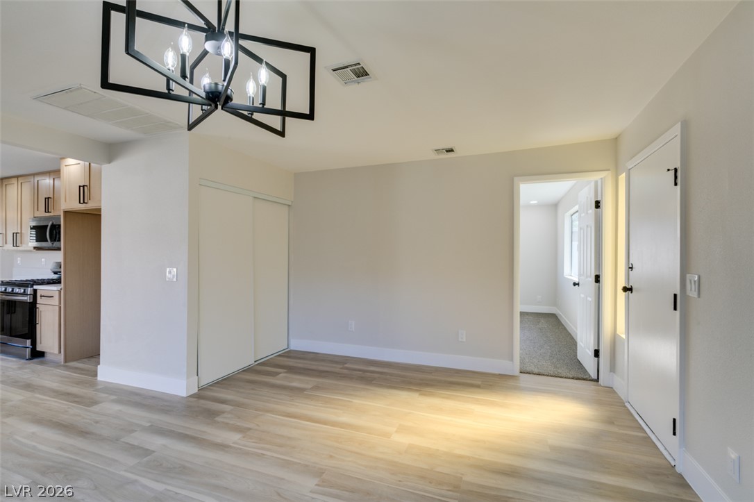 5197 Andover Drive Las Vegas NV 89122