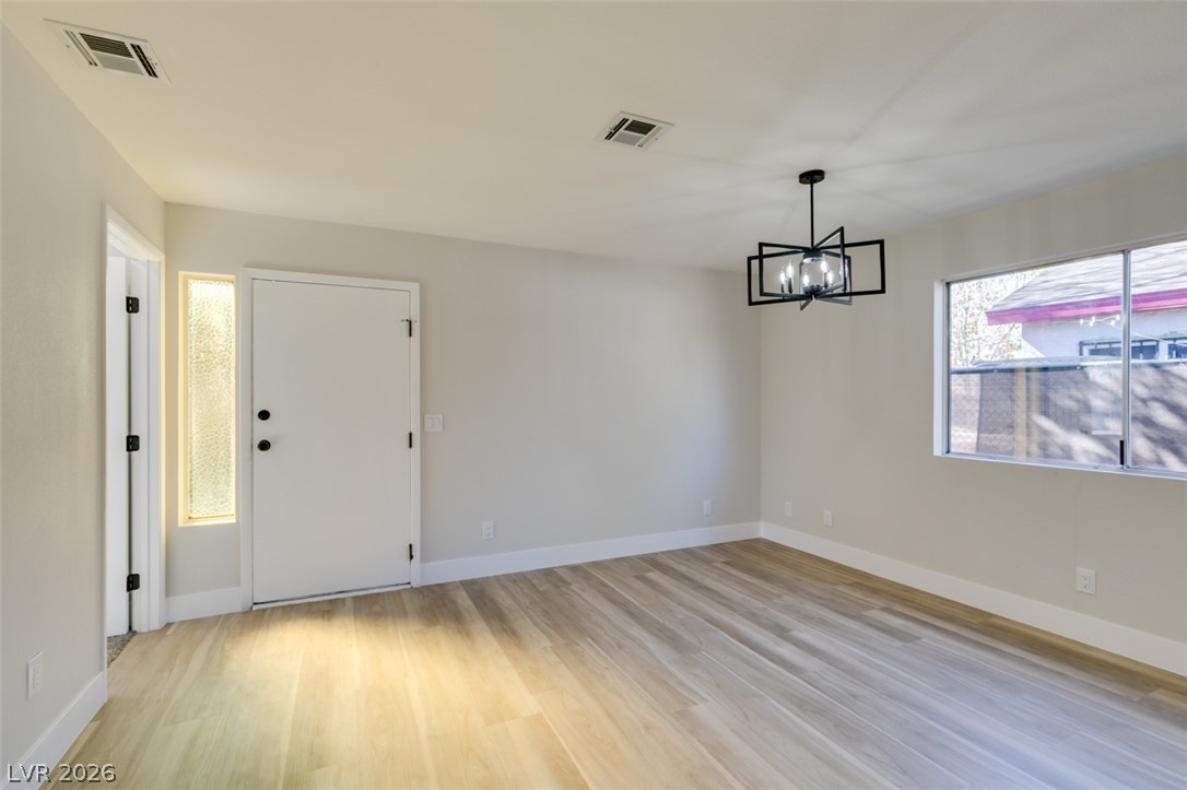 5197 Andover Drive Las Vegas NV 89122