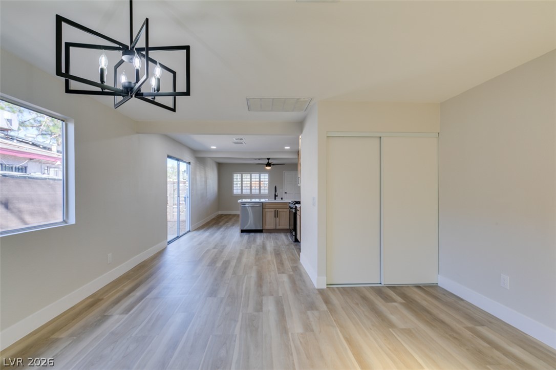 5197 Andover Drive Las Vegas NV 89122