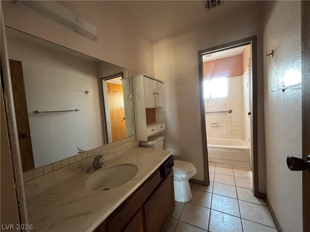528 Close Avenue Henderson NV 89011