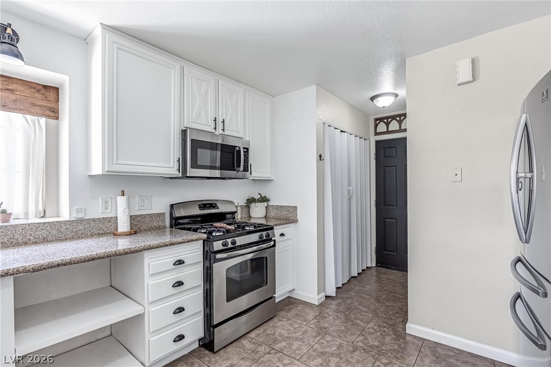 3721 Calumet Farm Circle North Las Vegas NV 89031