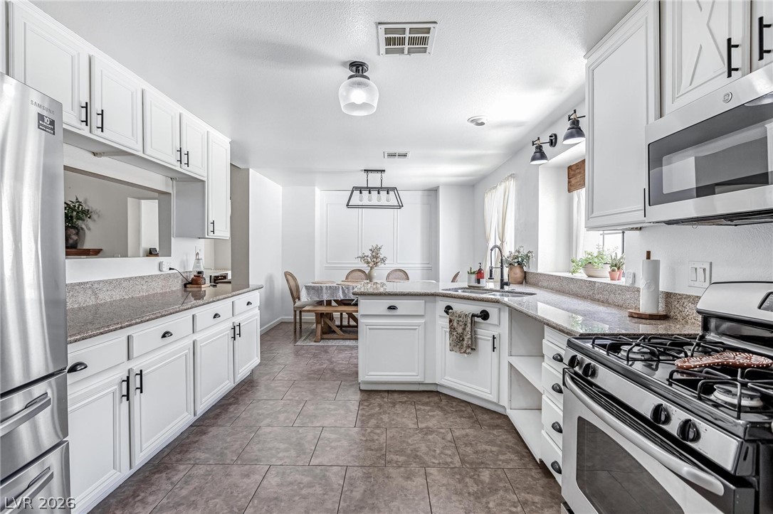 3721 Calumet Farm Circle North Las Vegas NV 89031