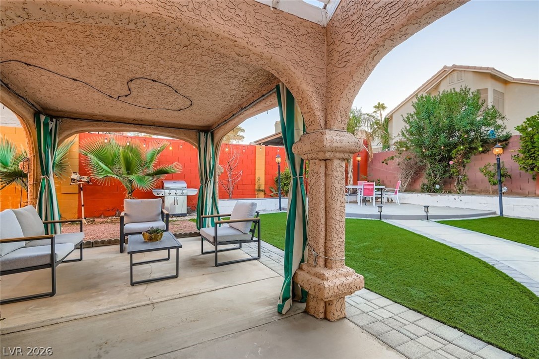 405 Donner Pass Drive Henderson NV 89014