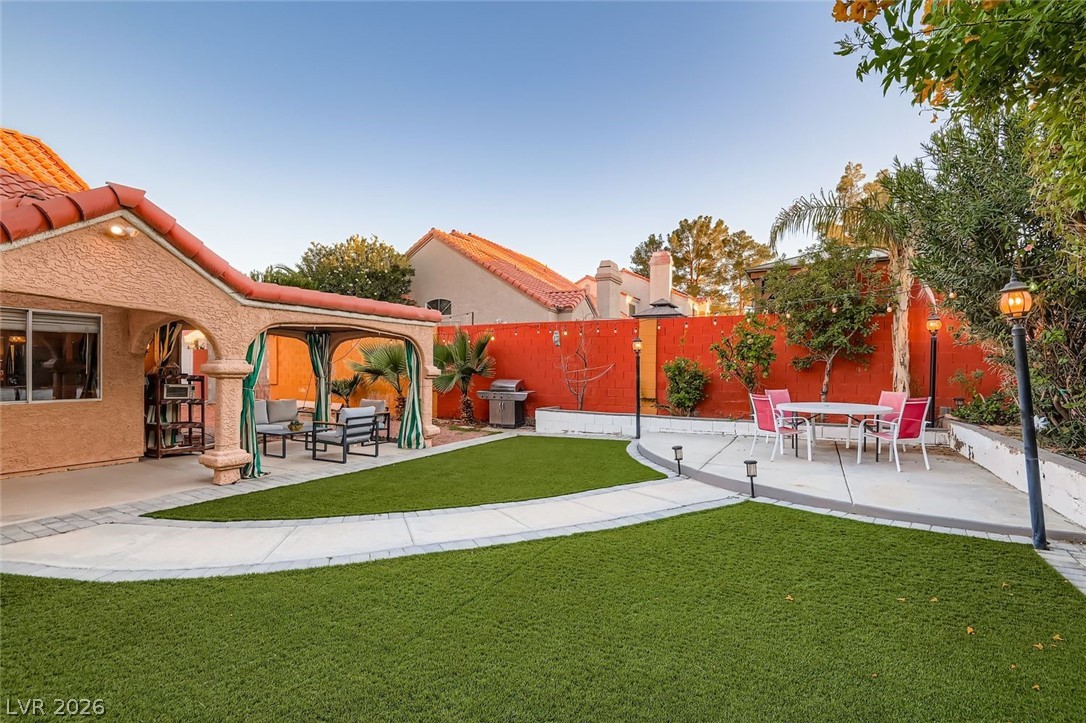 405 Donner Pass Drive Henderson NV 89014