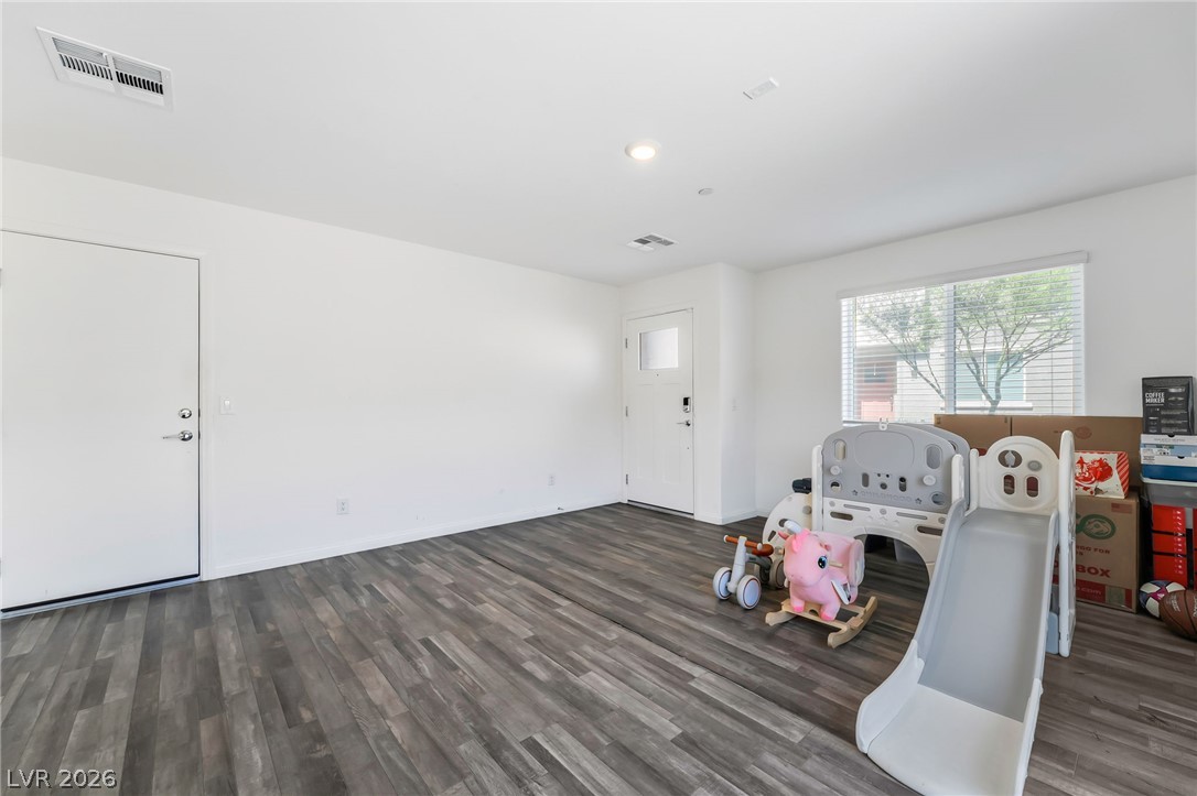 2775 Atomic Tangerine Way 1 Las Vegas NV 89183