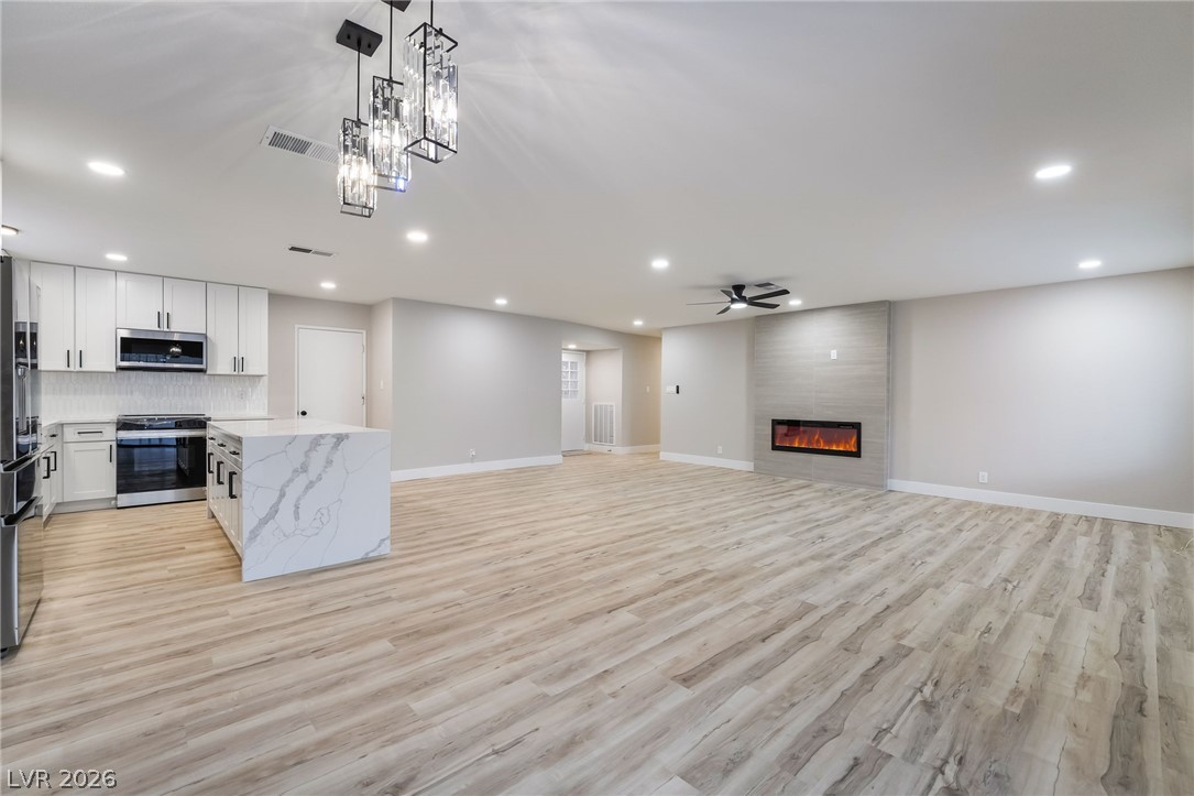 4185 Vancouver Avenue Las Vegas NV 89121