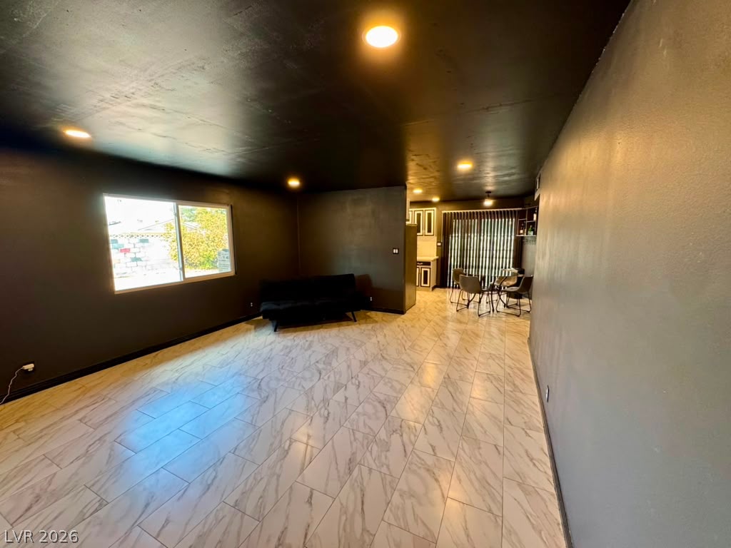 4672 Newton Drive Las Vegas NV 89121