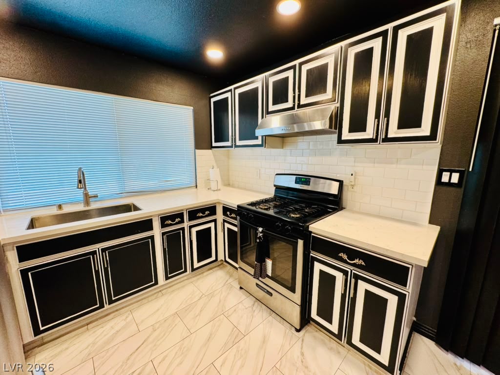 4672 Newton Drive Las Vegas NV 89121