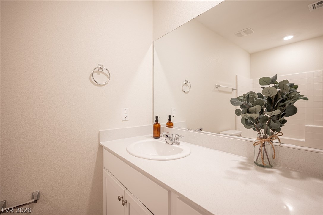 9937 Bumblebee Hills Street Las Vegas NV 89141
