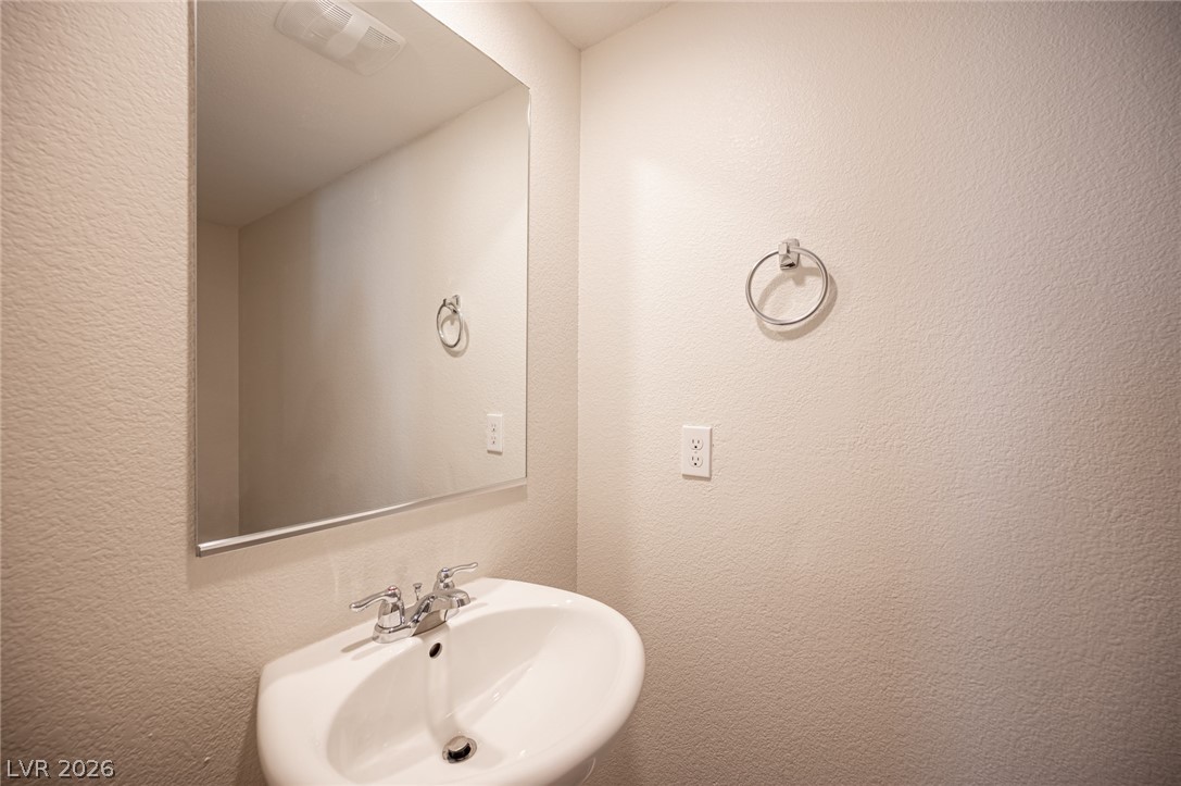 9937 Bumblebee Hills Street Las Vegas NV 89141