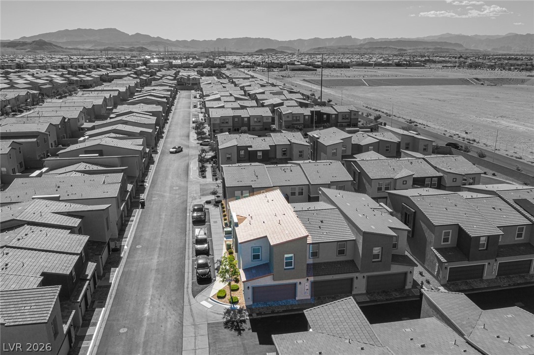 9937 Bumblebee Hills Street Las Vegas NV 89141