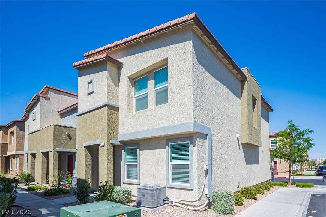 9937 Bumblebee Hills Street Las Vegas NV 89141