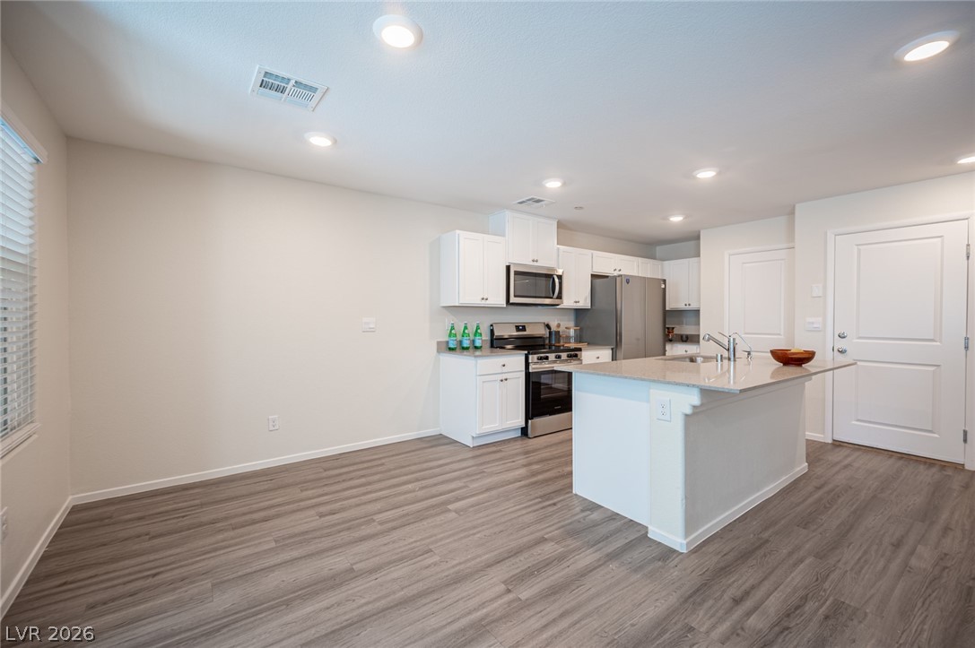 9937 Bumblebee Hills Street Las Vegas NV 89141