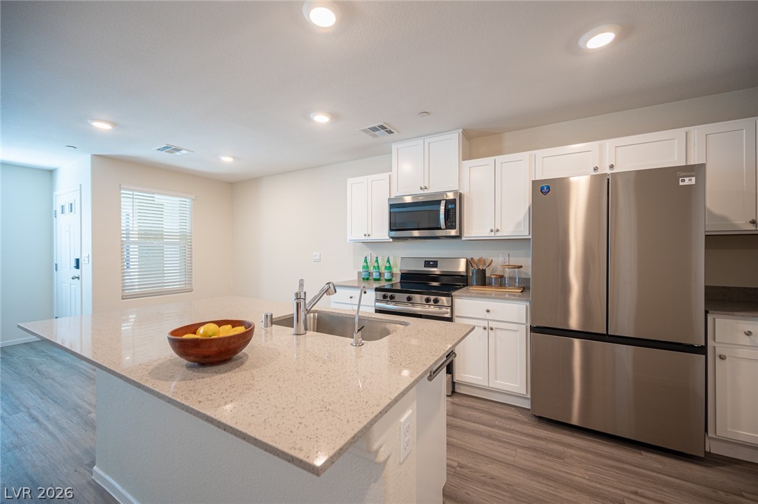 9937 Bumblebee Hills Street Las Vegas NV 89141
