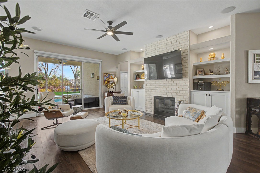 8624 Desert Bird Drive Las Vegas NV 89145