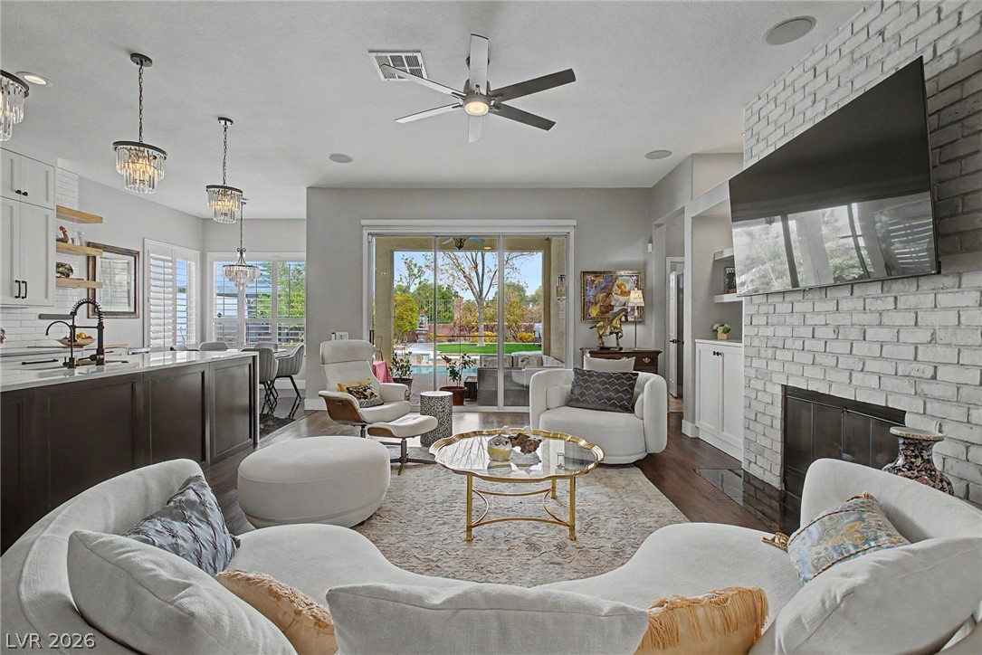8624 Desert Bird Drive Las Vegas NV 89145