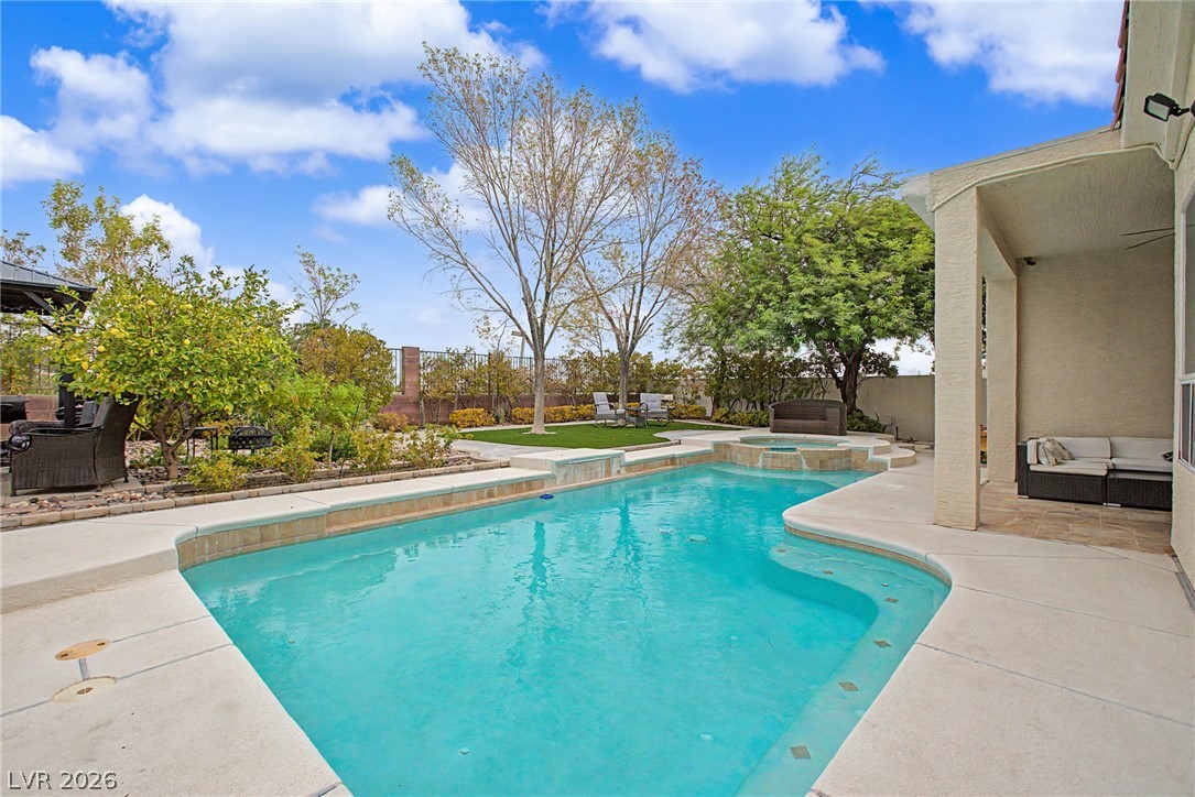 8624 Desert Bird Drive Las Vegas NV 89145